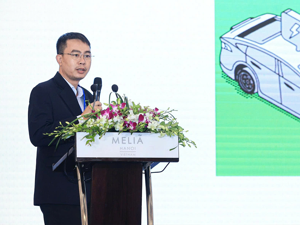 ÔNG NGUYỄN ĐẮC HƯNG - ICHARGE
